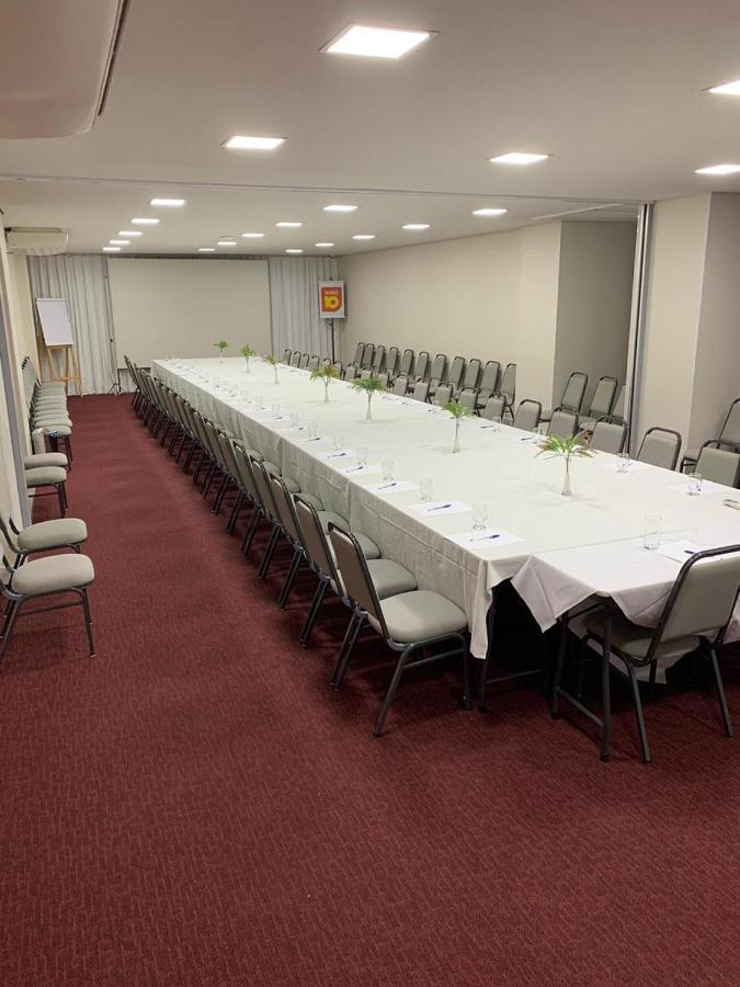 Hotel 10 Palmas ปัลมัส ภายนอก รูปภาพ